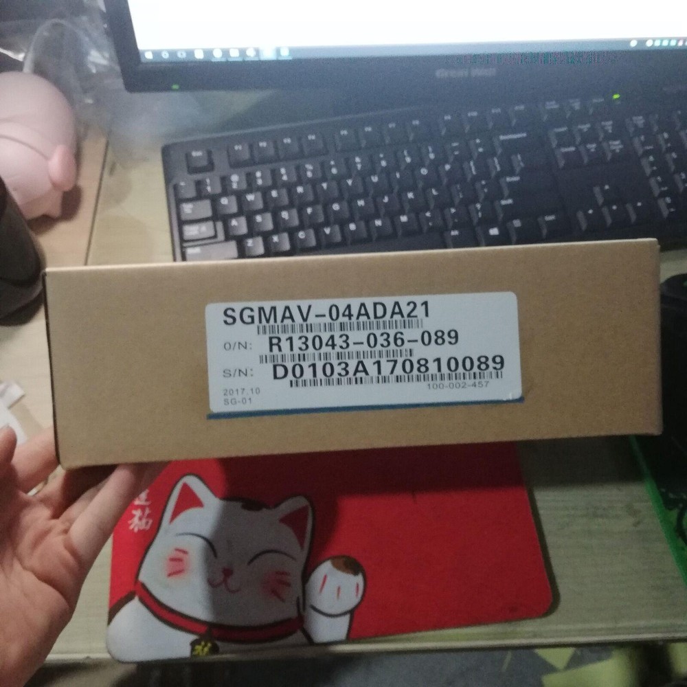 YASKAWA SGMAV-04ADA21 SERVO MOTOR SGMAV04ADA21 New Expedited Shipping 1PC