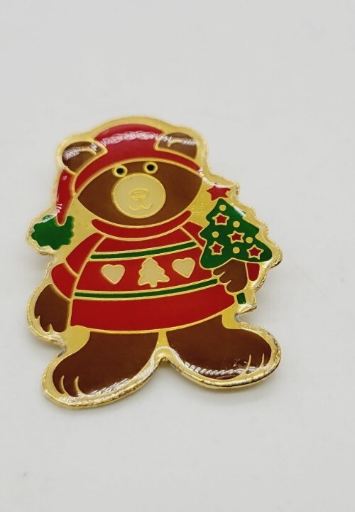 Teddy Bear Brooch Christmas Pin Enamel Gold Tone Holiday Vintage
