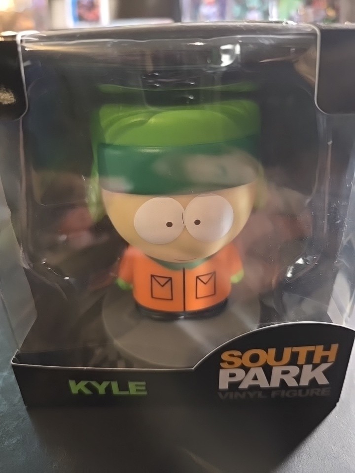 CultureFly South Park Kyle Vinyl Figure Boxed Collectible Animation Statue