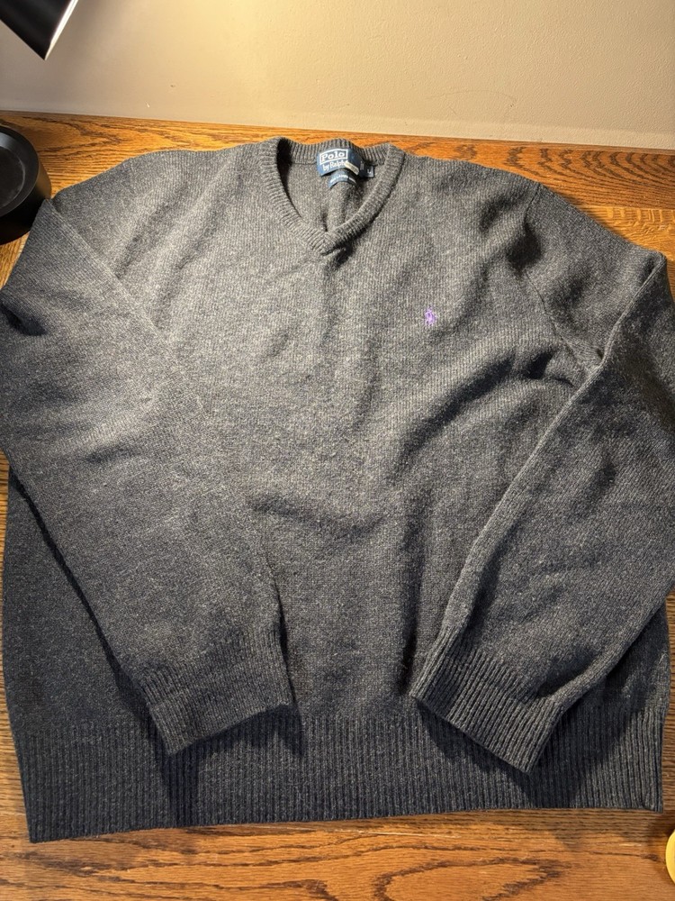Polo Ralph Lauren Men's Size Large Charcoal Gray V-Neck Sweater 100% Lambs Wool