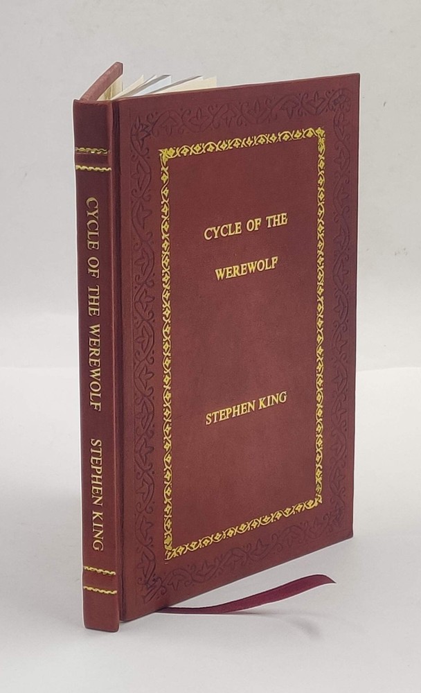 Cycle of the Werewolf by King, Stephen|Wrightson, Bernie [Royal Edition]