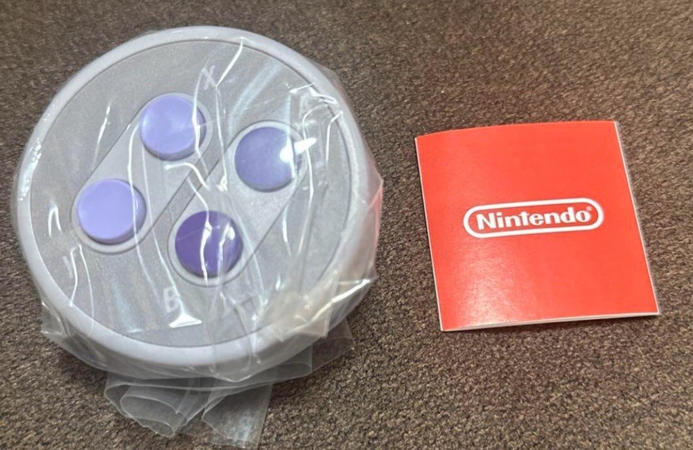 Nintendo Controller Capsule Toy Fidget Charm - Super NES USA - Gacha