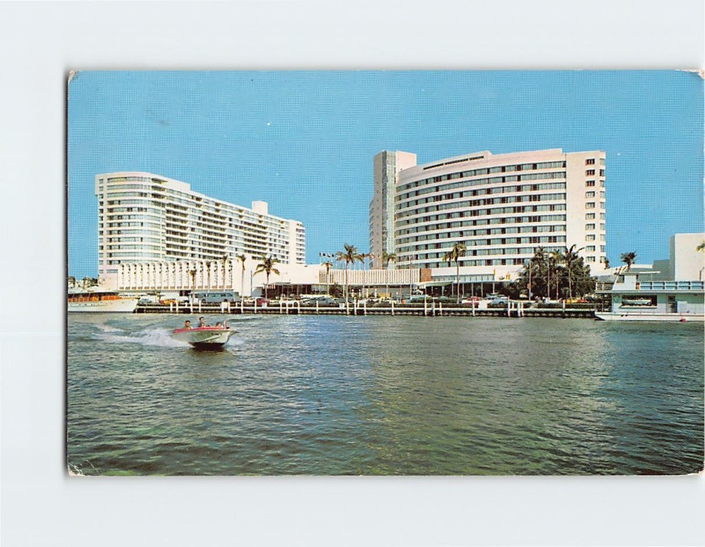 Postcard Fontainebleau Miami Beach Florida USA