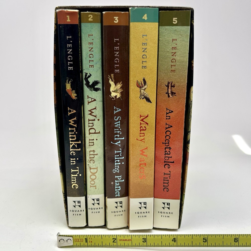 Madeleine L'Engle A Wrinkle In Time Quintet 5 Book Box Set Academia Whimsigoth