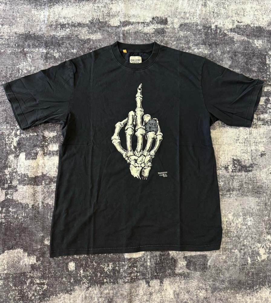 Gallery Dept Skull Finger Tshirt Sz L