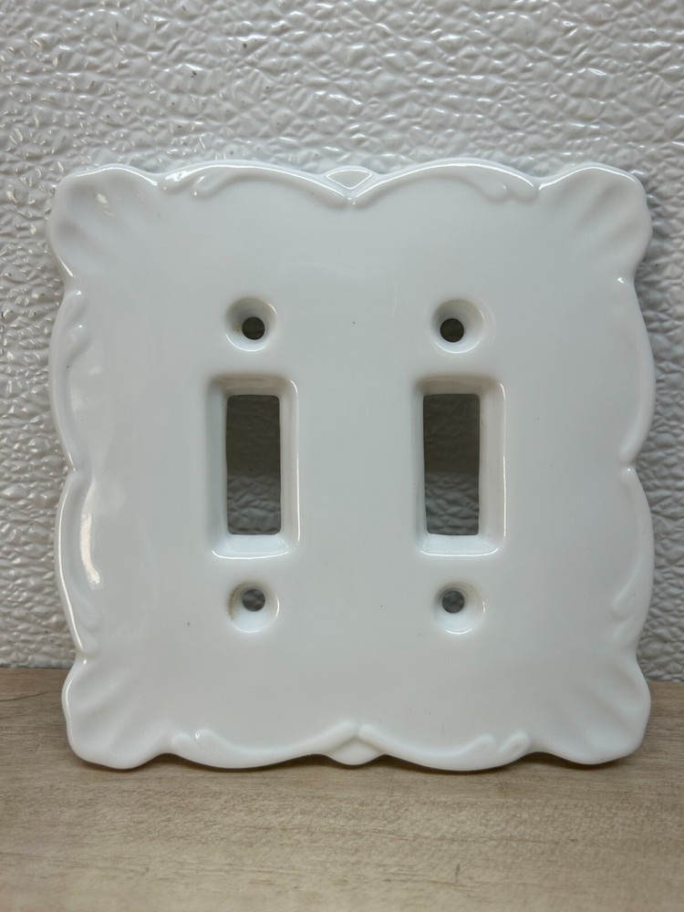 Vtg Maryland China White Fine Porcelain 2 Light Switch Ornate Wall Plate Japan