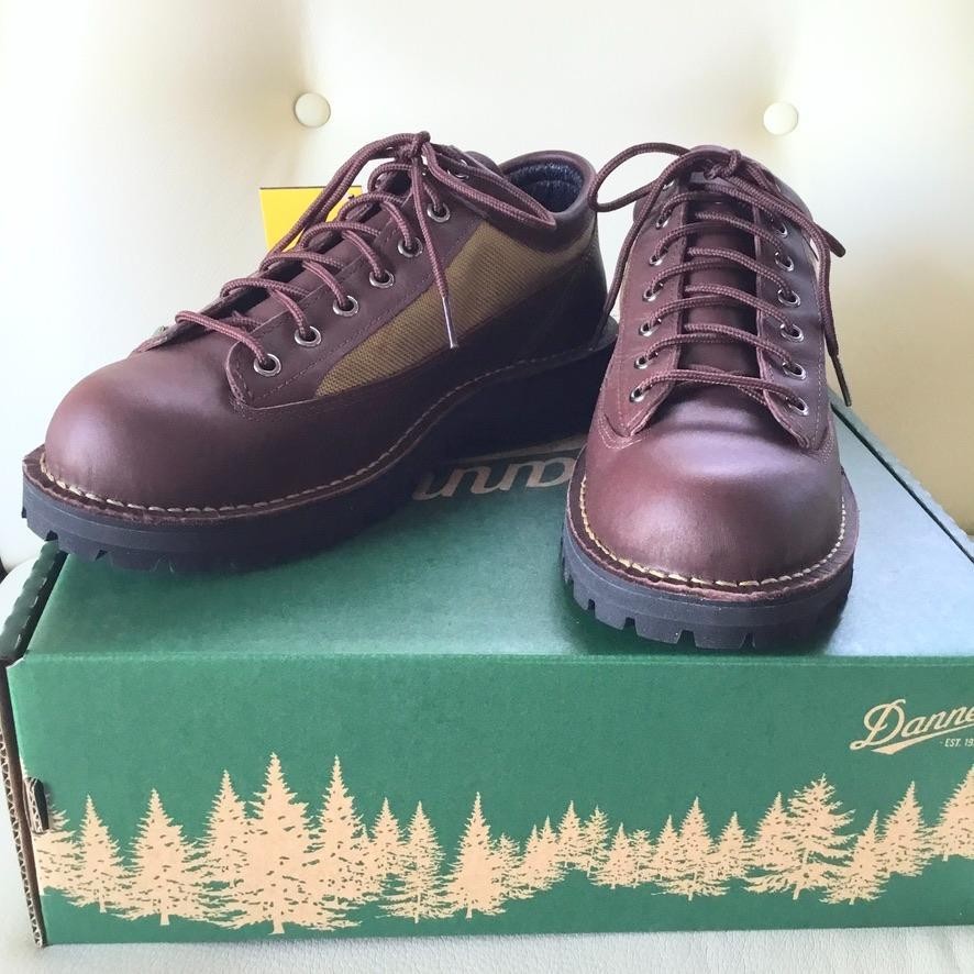Danner Field Low US9 Brown Beige Hiking Work Shoes Preowned