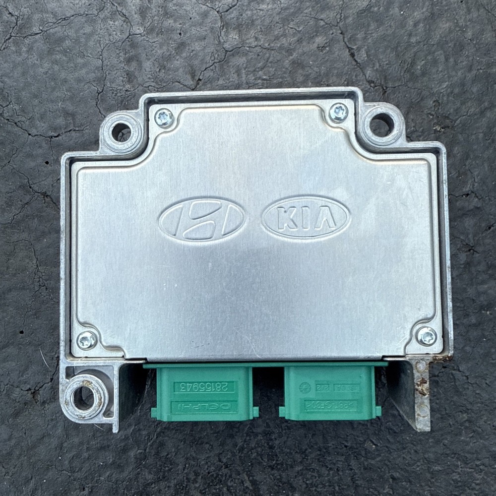 2013 Hyundai Tucson Under Center Console Control Module 95910-2S850 12V