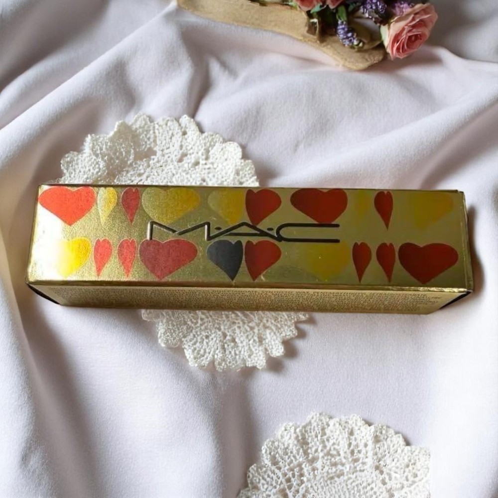 MAC Matte Lipstick Sweet Deal 666 - Limited Edition Gold Packaging Sealed