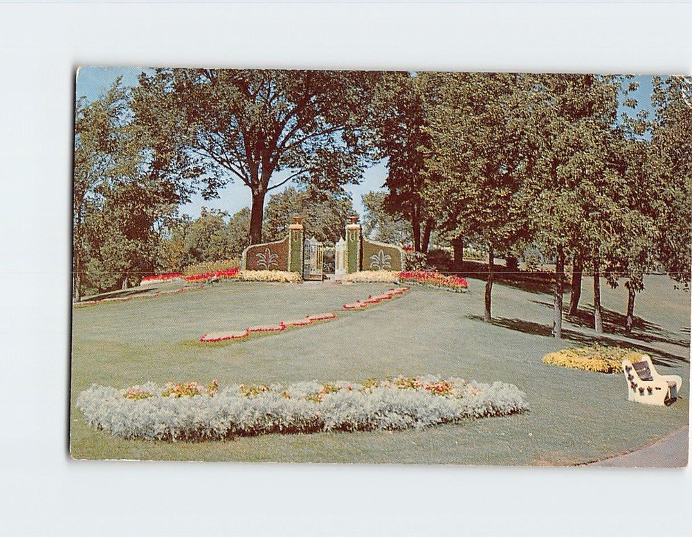 Postcard Gates Ajar Como Park St. Paul Minnesota USA