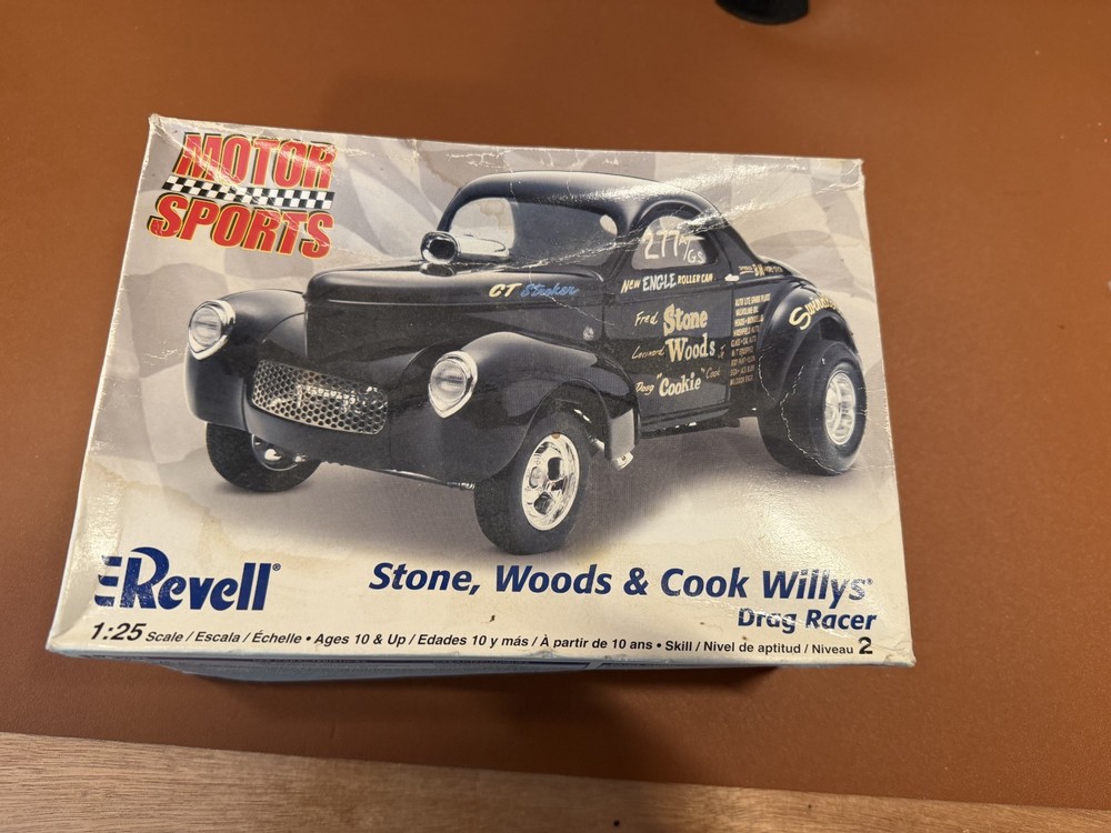 Revell Stone, Woods & Cook Willy's Drag Racer Model Kit PARTS BUILDER 6451