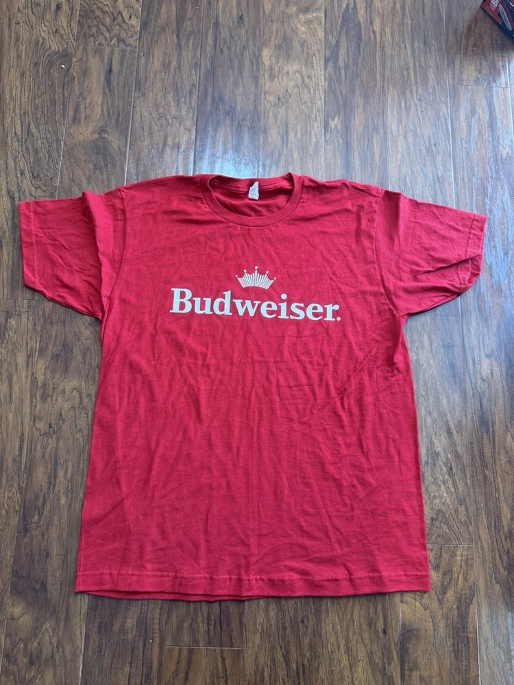 Budweiser Red T-Shirt Size L NWOT