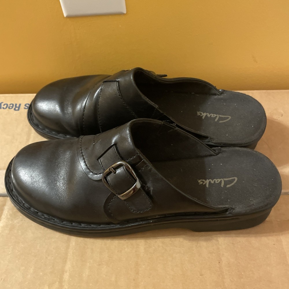 Womens Clarks Clogs Black Leather Low Wedge Mules Shoes SIZE 9M Comfort