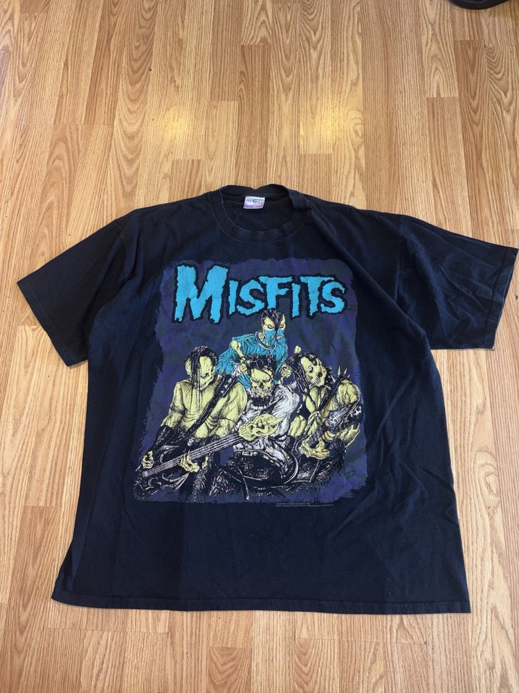 Vintage Misfits Tshirt Size Xl Misfits 2000 Single Stitch. Rare. Black.