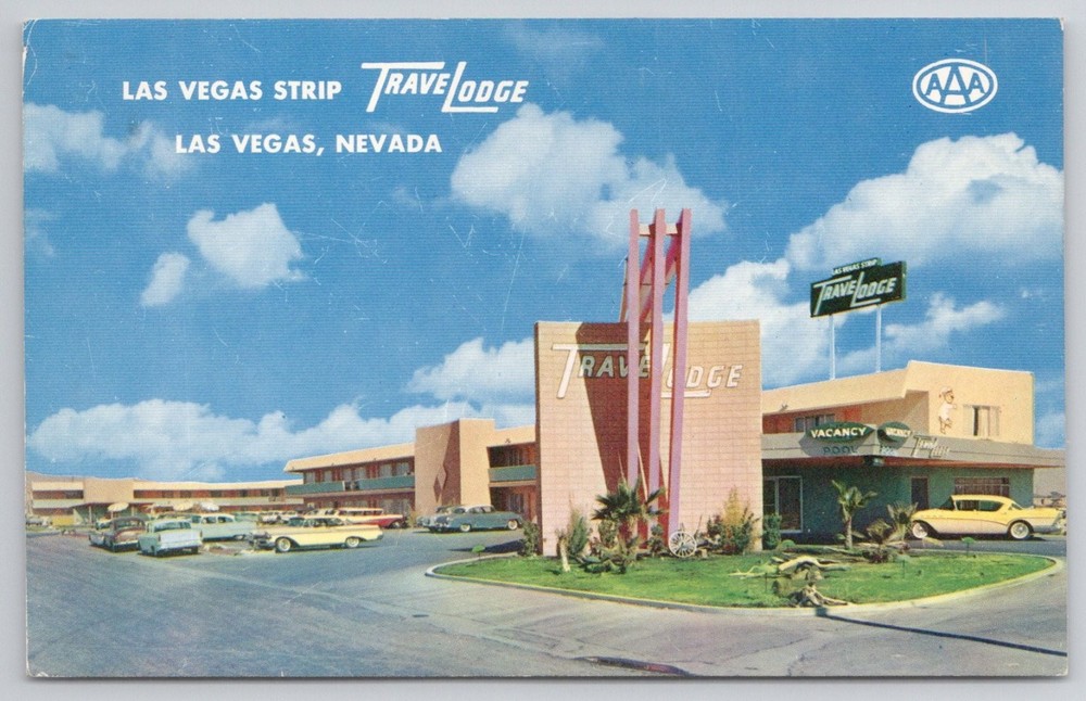 Las Vegas Strip Travelodge Motel Postcard 1960s Mid-Century Chrome Posted