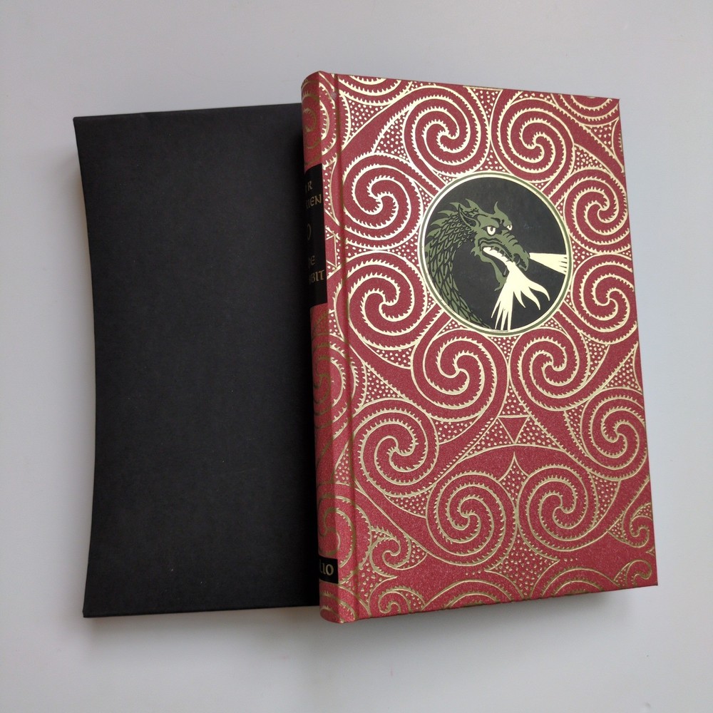 Folio Society The Hobbit JRR Tolkien Red Gold Illustrated Hardcover Slipcase EUC