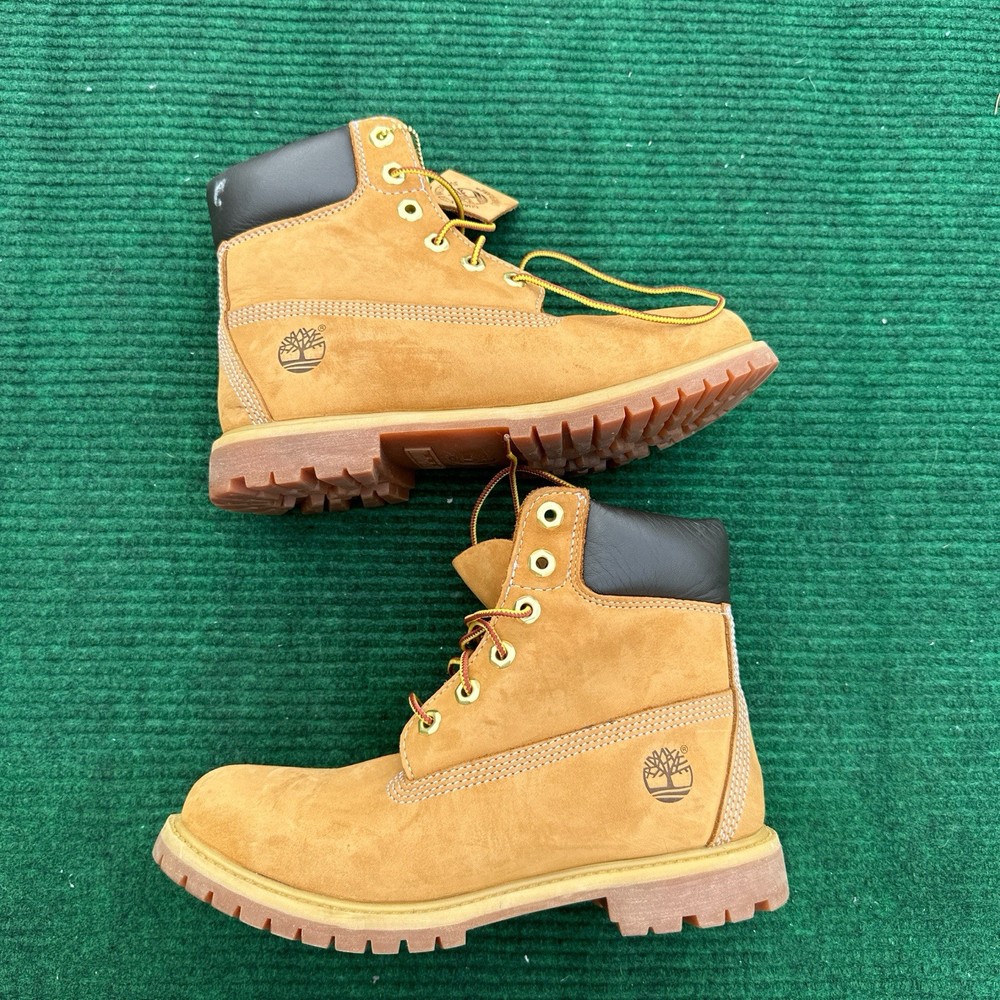Timberland Men's 6-Inch Premium Waterproof Wheat Boots Size 8