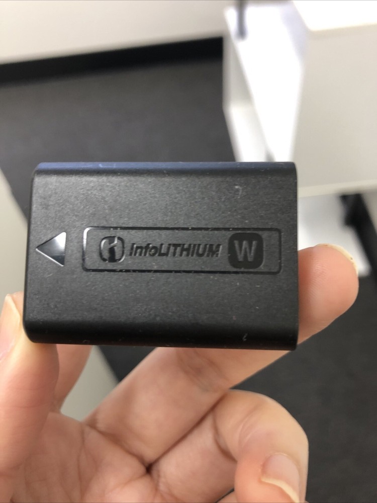 Sony NP-FW50 Lithium-Ion 1020 mAh Rechargeable Battery