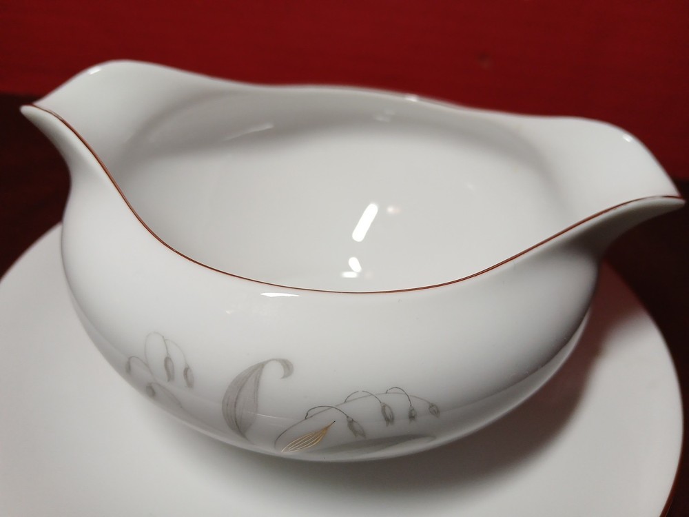 Vintage Kaysons Fine China Golden Rhapsody 1961  Gravy Bowl with Plate