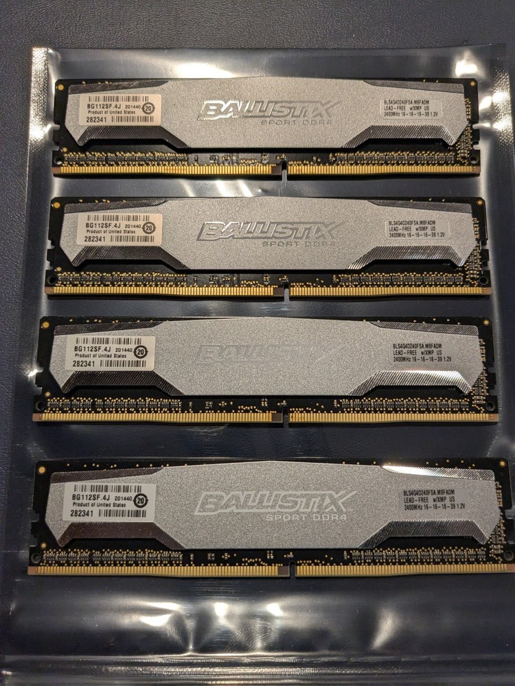 Crucial Ballistix Sport 4GB DDR4-2400 BLS4G4D240FSA