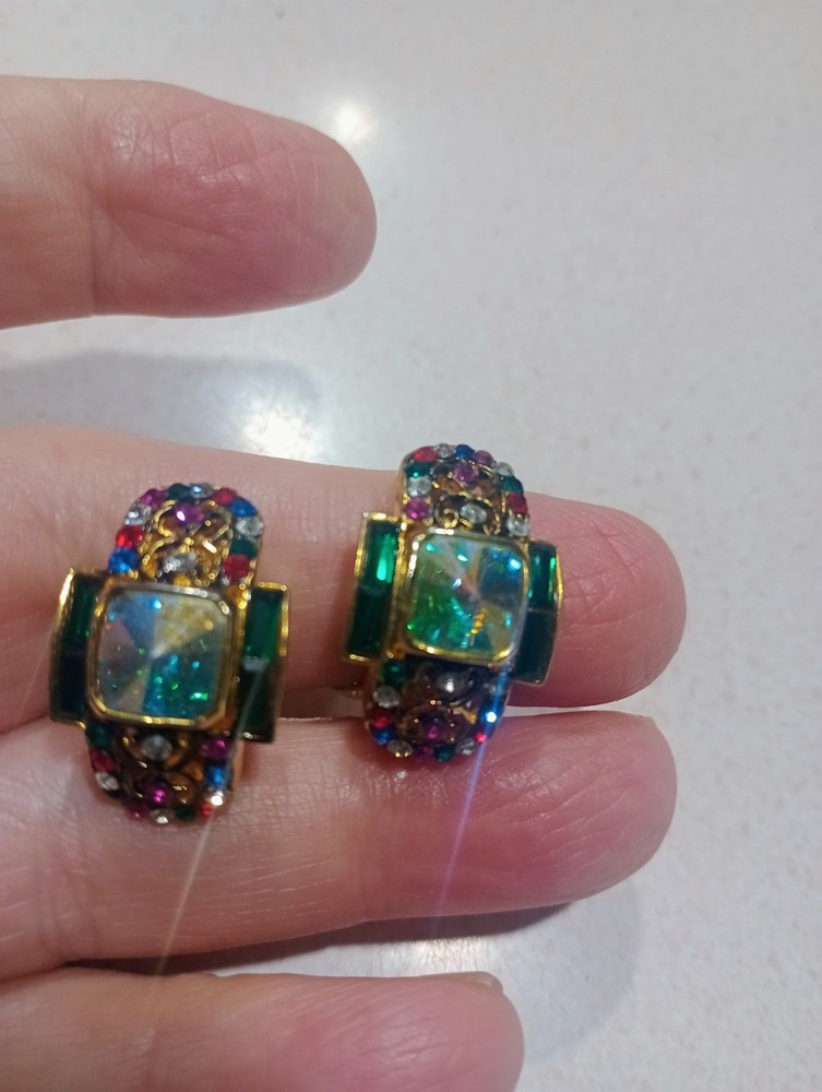 Vintage Aurora Borealis & Multi Color Rhinestone Gorgeous Clip On Earrings