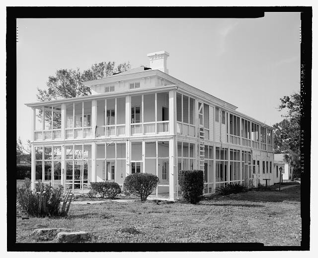 Naval Air Station,Senior Officers' Quarters Q-3,Q-3 North Avenue,Pensacola,FL,9