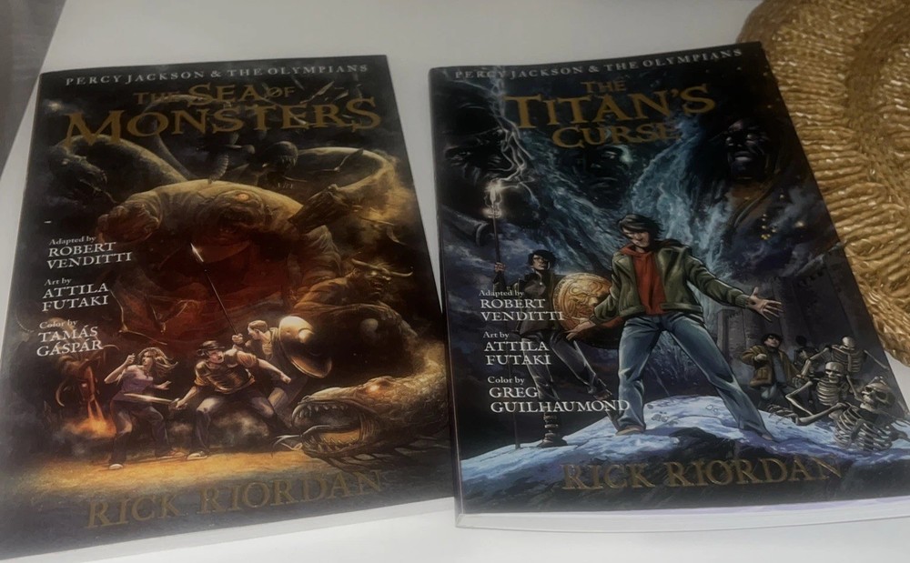 The Titan's Curse & The Sea Of Monsters: The Graphic Novel Set 2 (Percy Jackson)