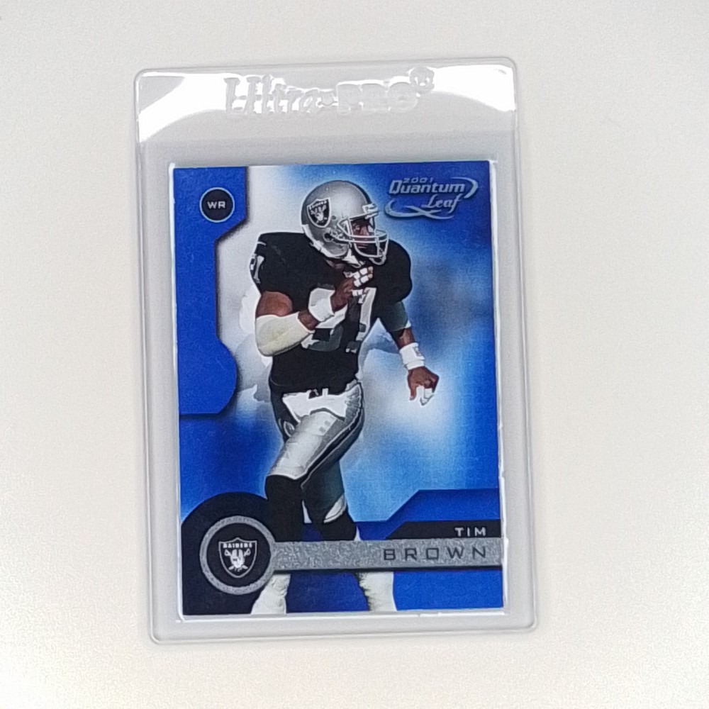 2001 Quantum Leaf - Tim Brown #137 Oakland Raiders Football Card