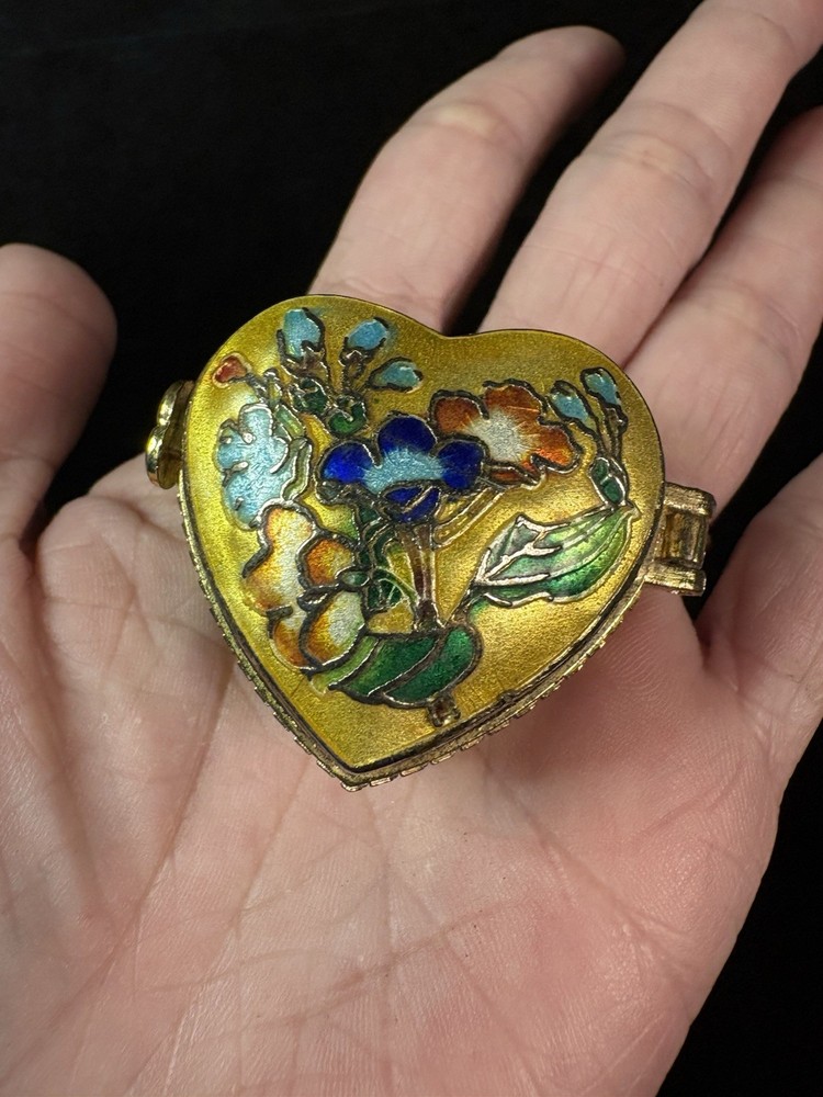 Vintage Guilloche Heart With Flowers Trinket Box-1970s