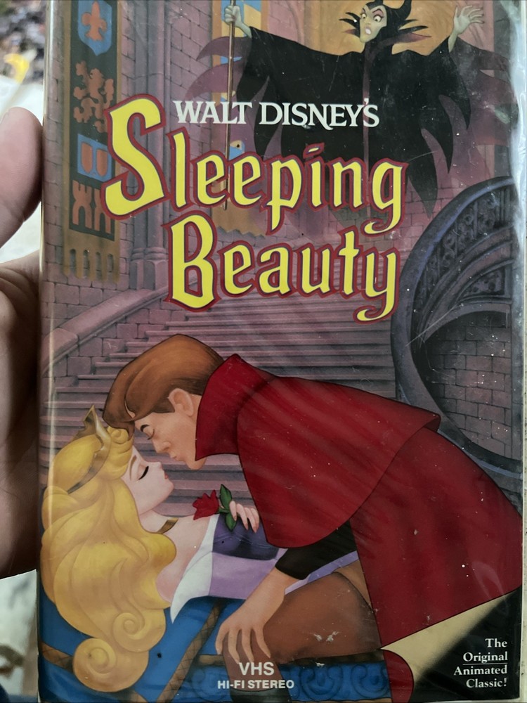 SLEEPING BEAUTY Walt Disney Classics BLACK DIAMOND CLAMSHELL  VHS 1989