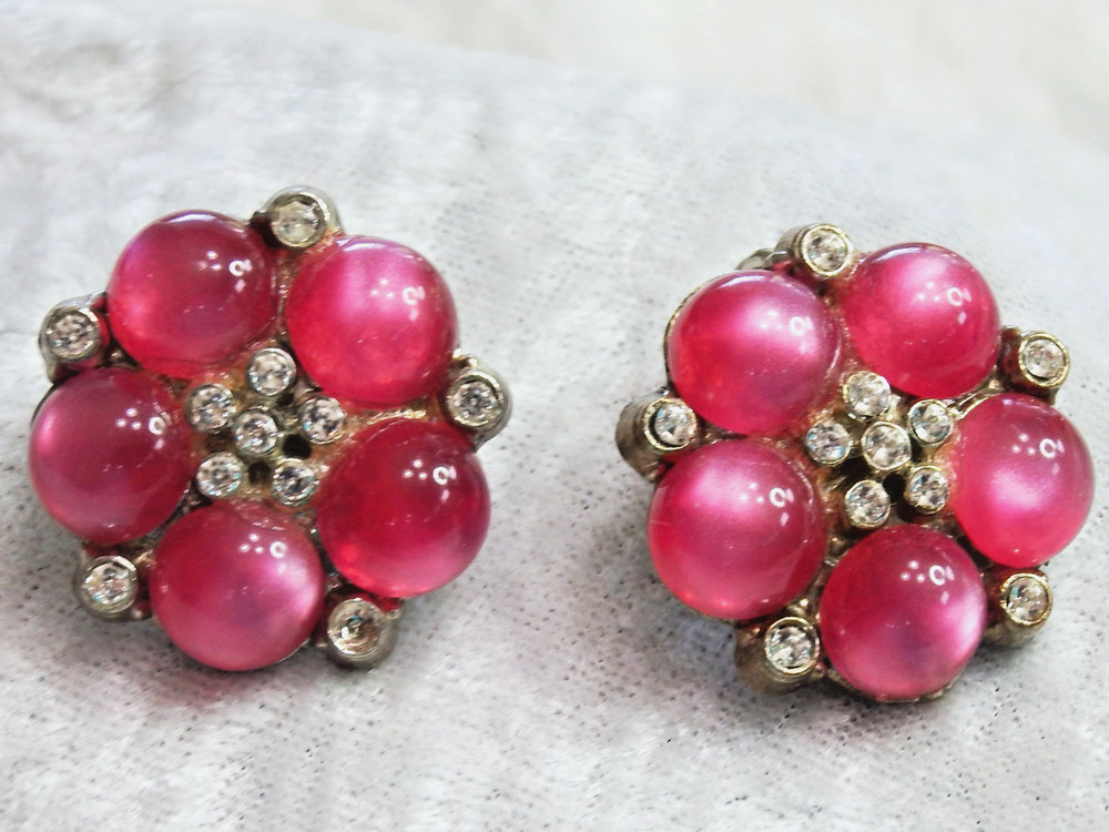 Vintage Pink Lucite Bead  & Clear Rhinestone Clip Back Earrings