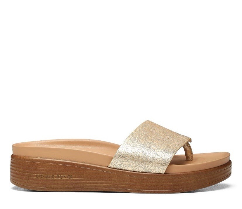 Donald Pliner Fiji Gold Womens Leather Wedge Slide Sandals Size 9 $158
