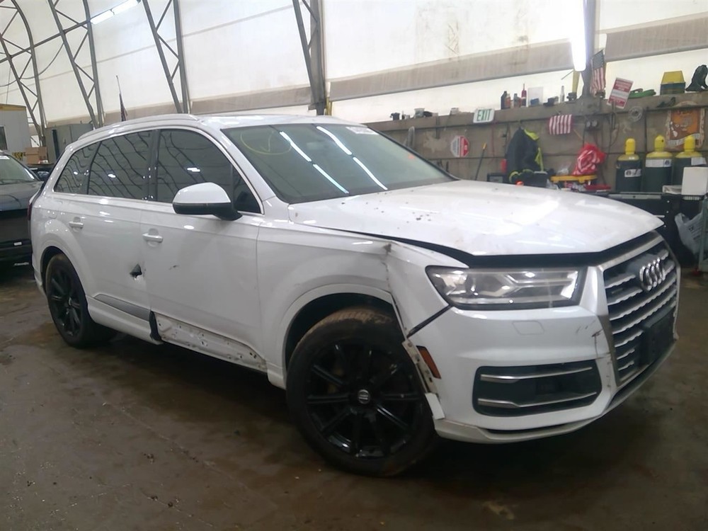 Q7 AUDI   2017 Fuel Filler Door 6986566