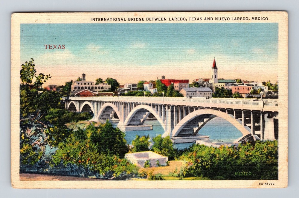 Laredo TX-Texas International Bridge Vintage c1939 Postcard