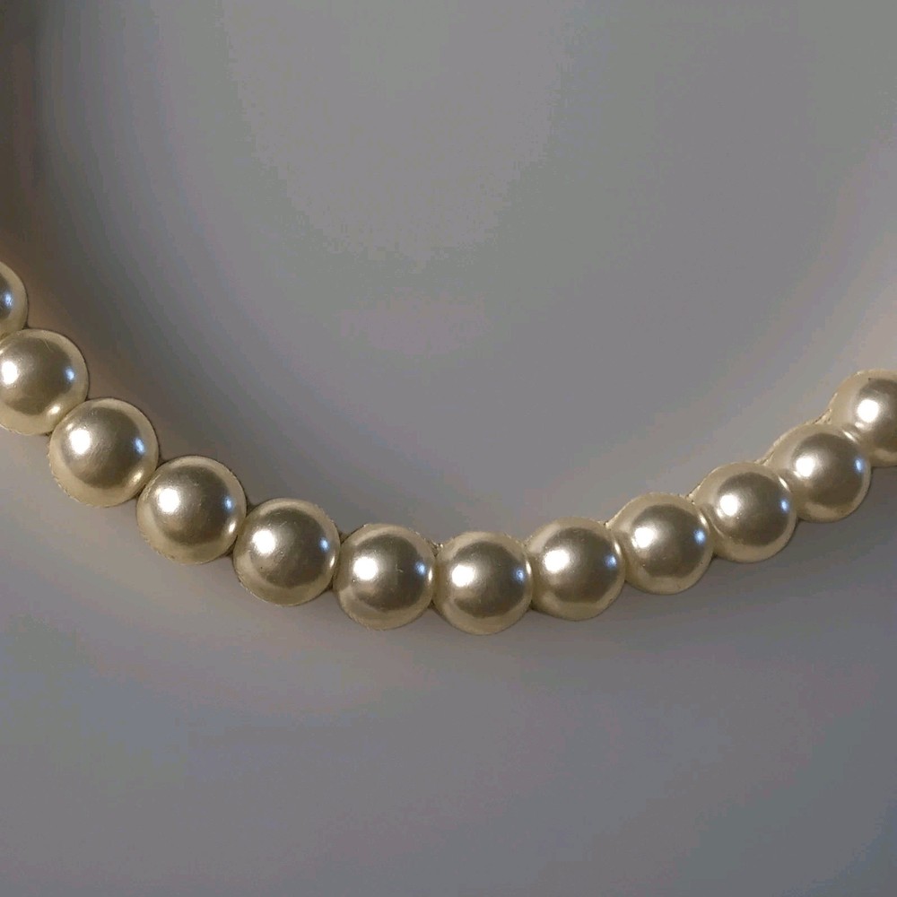 Vintage Pearl Necklace, Single Strand