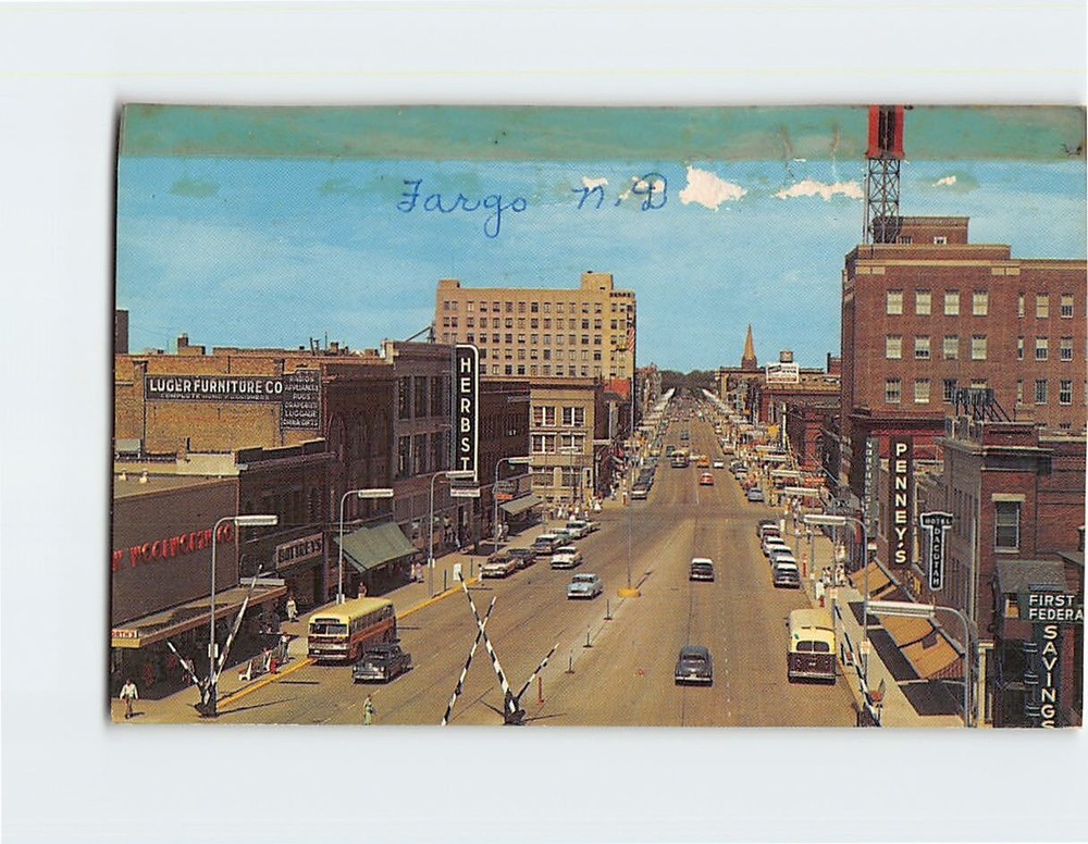 Postcard Broadway Looking North Fargo North Dakota USA
