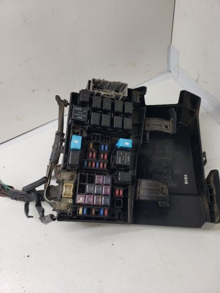 2003-2005 MAZDA 6 Used Fuse Box Junction Box Engine Tested OEM***SHIPS SAME DAY ****Tested