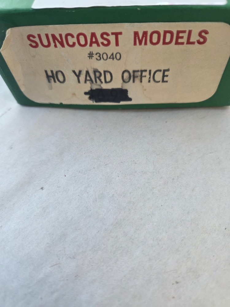 Suncoast Models #3040 HO Scale Yard Office