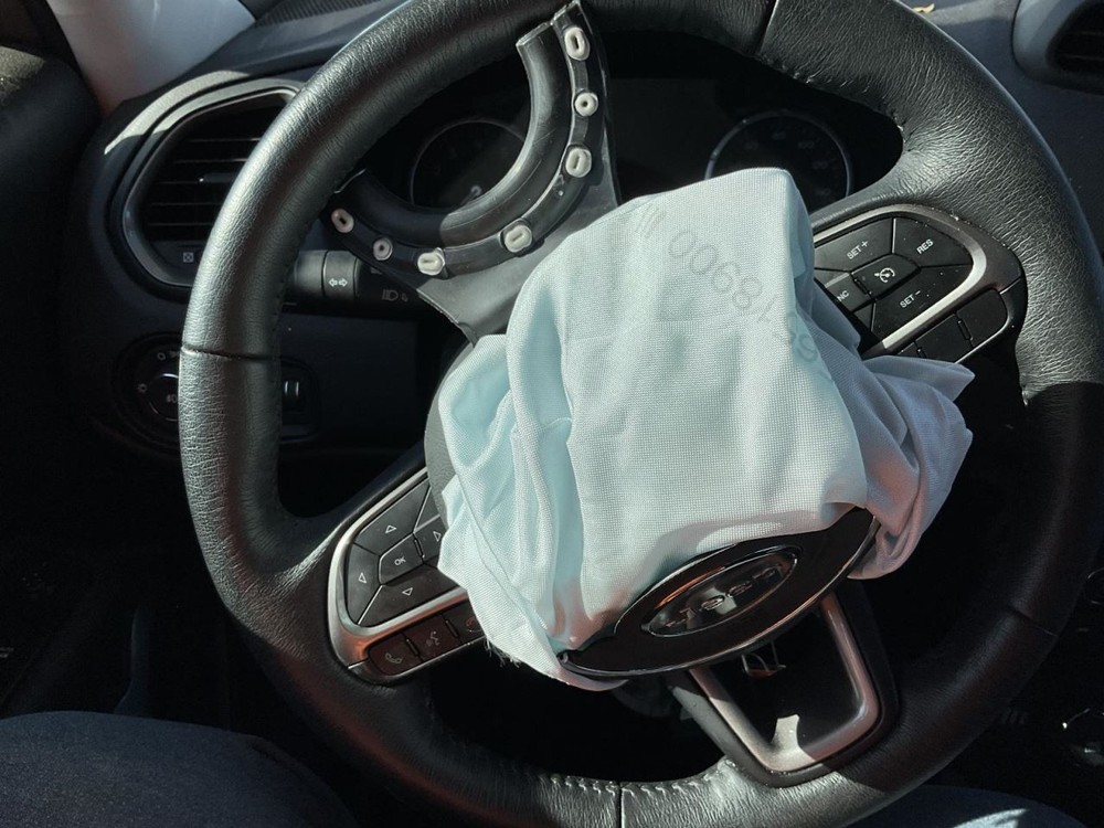 Steering Column With Heated Steering Wheel Fits 22-23 RENEGADE 4800486