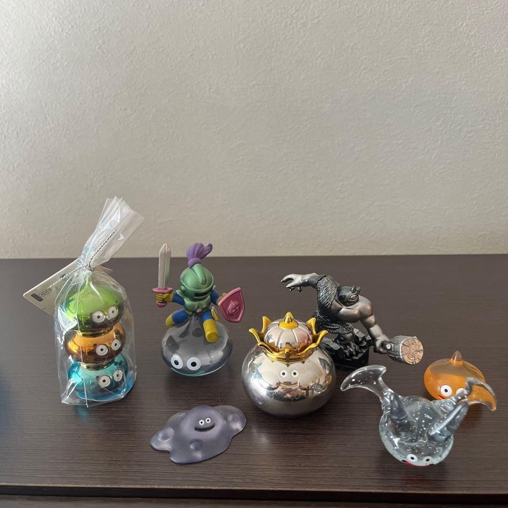 Dragon Quest Metallic Monsters Figure Set 2 Figures Collectors Item Edition