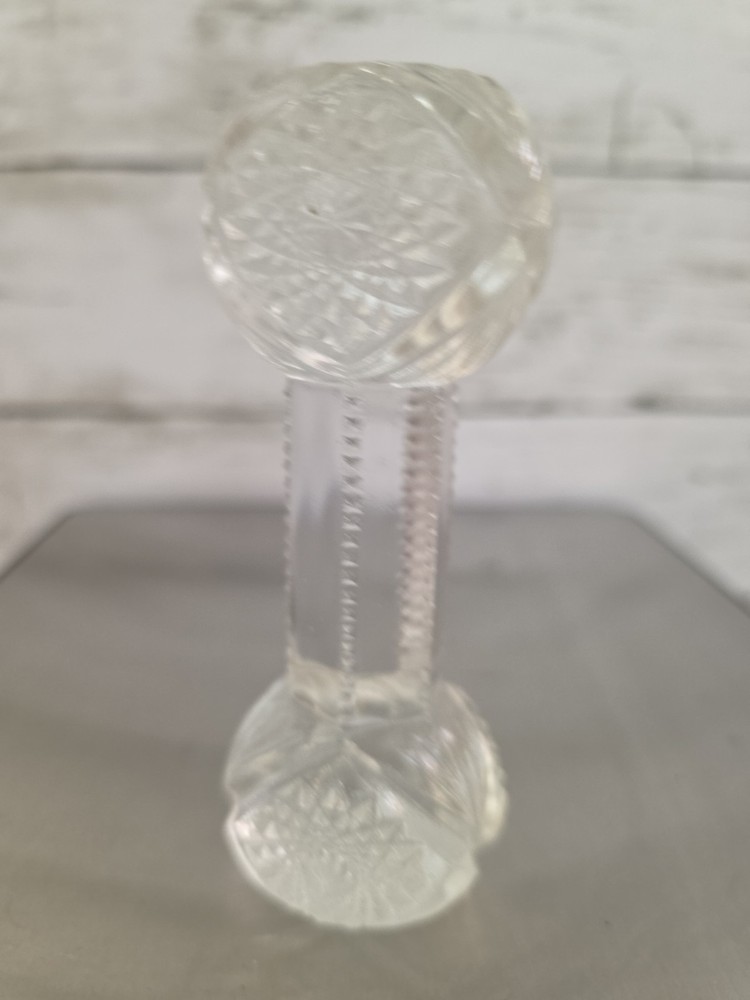 Vintage Cut Glass Crystal Knife Rest Starburst Pattern Tableware Elegant Dining