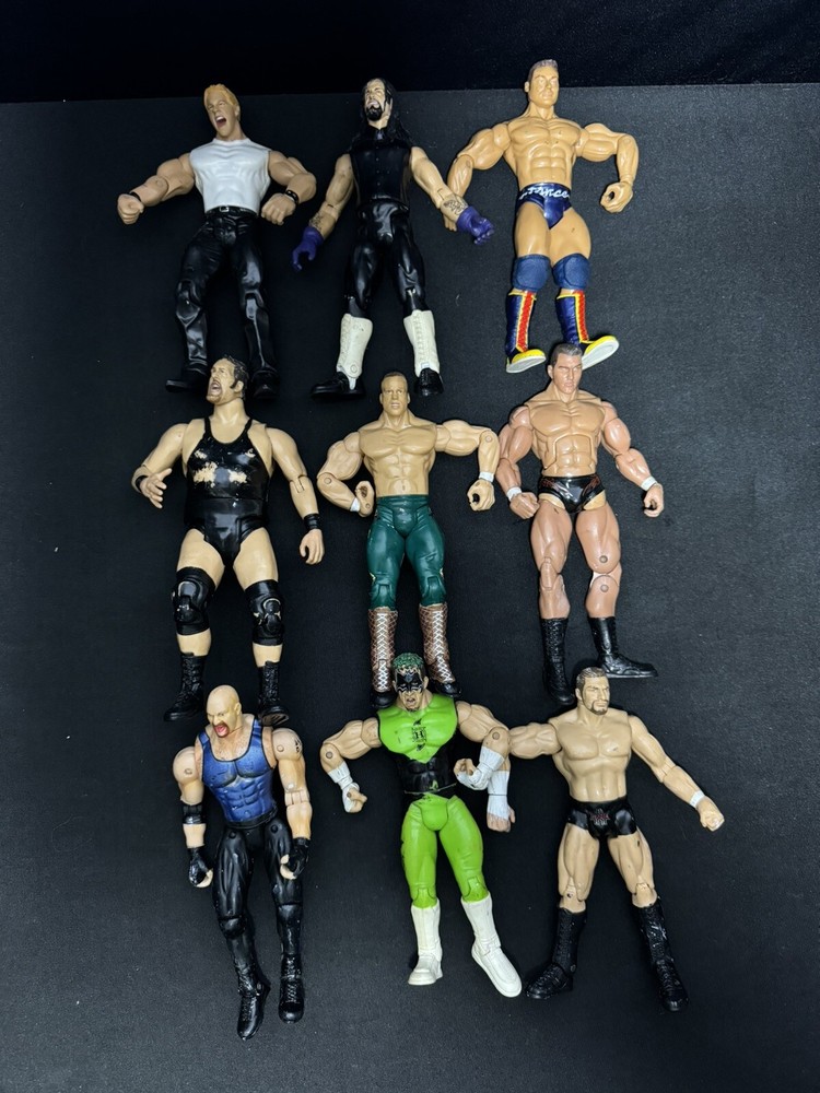 WWE 9 action figures lot 1999-2005 Jakks Pacific  Marvel Fighters