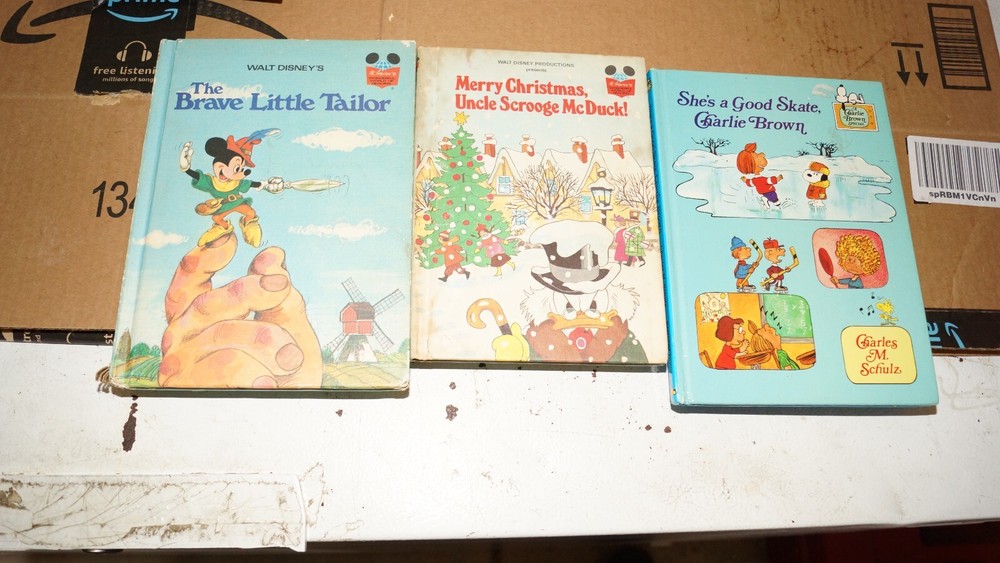 3 Walt Disney , Uncle Scrooge McDuck! charlie brown & brave tailor