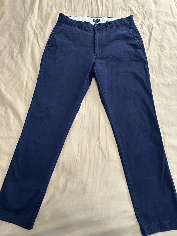 Used Men's JCrew Chinos Navy Blue 30/30 Athletic Slim Used