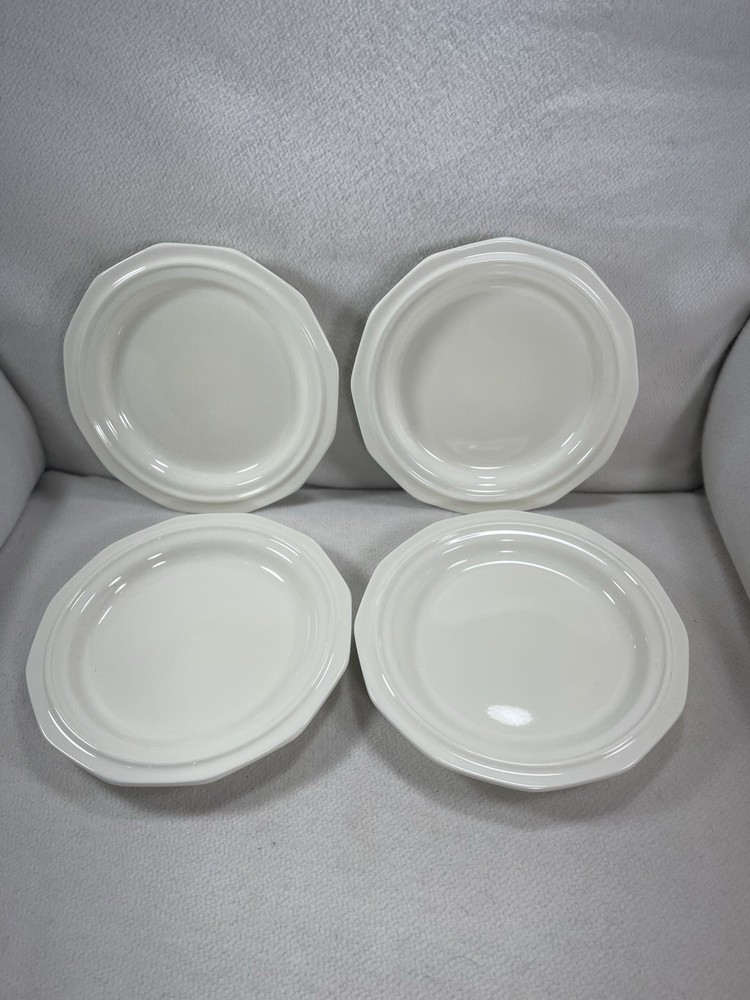 Vintage Pfaltzgraff Heritage White 7” Salad Plates-Set of 4