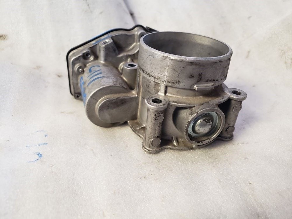 Throttle Body 2.5L Fits 13-23 ESCAPE 565711