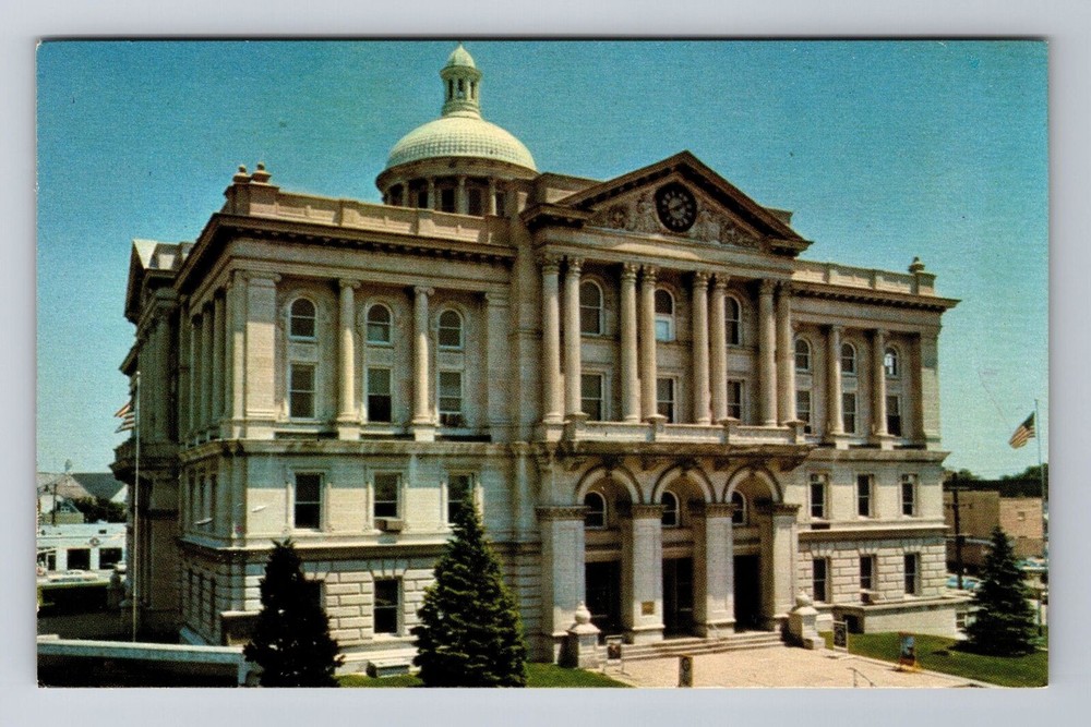 Huntington IN-Indiana, Huntington County Court House, Antique, Vintage Postcard
