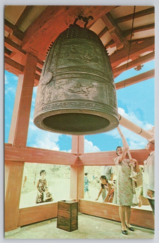 Byodo-In Temple Bell Hawaii Postcard - Irving Rosen Color Production