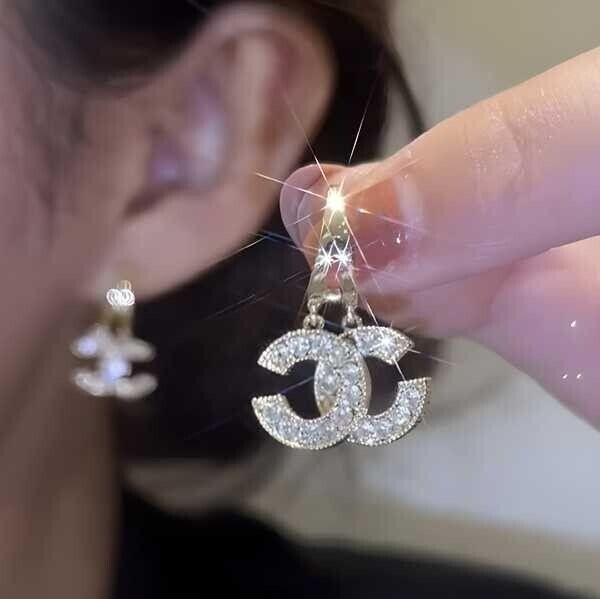 Women's Fancy Drop Earring Round Cut Simulated Diamond In 14k Yellow Gold Plated