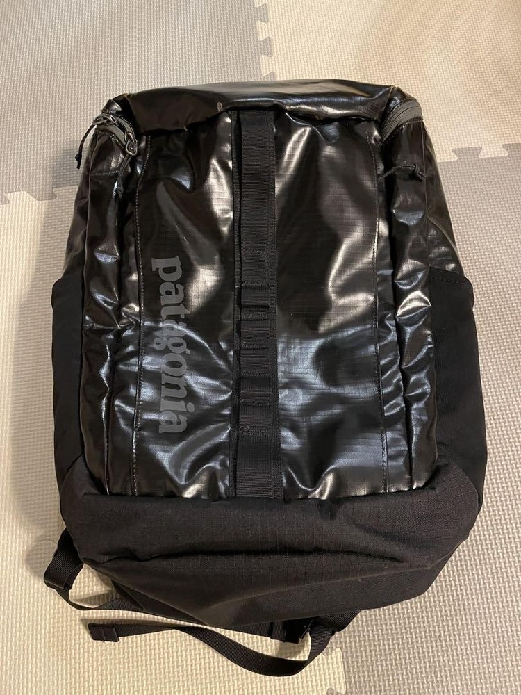 Patagonia 25L Black Hole Durable Travel Backpack for Outdoor Adventures
